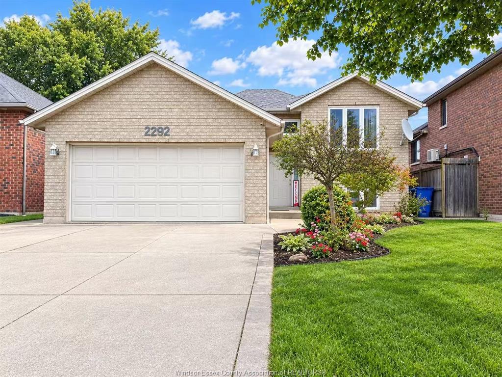2292-askin-avenue-windsor-ontario-26023910