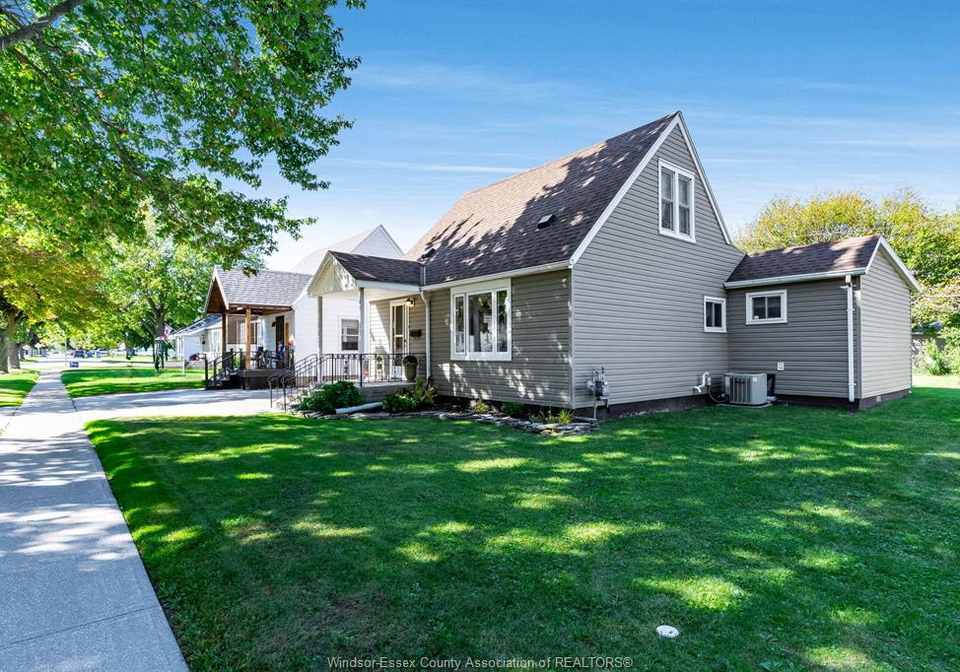 111-mill-street-east-leamington-ontario-26023922
