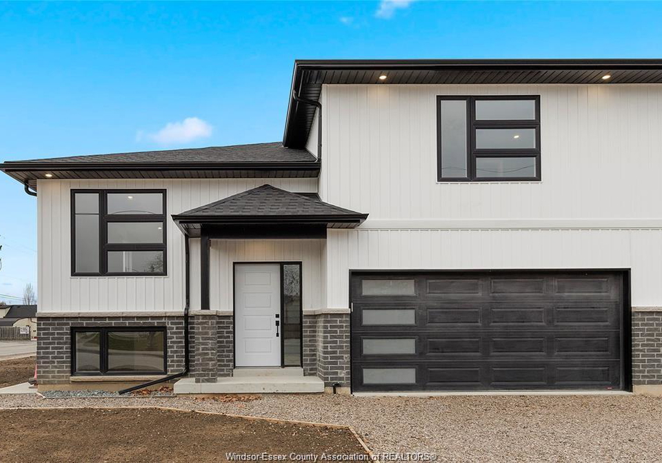 302b-kempt-amherstburg-ontario-26023935