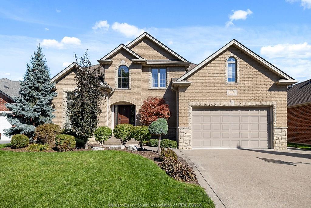 1004-woodland-crescent-lakeshore-ontario-26023937