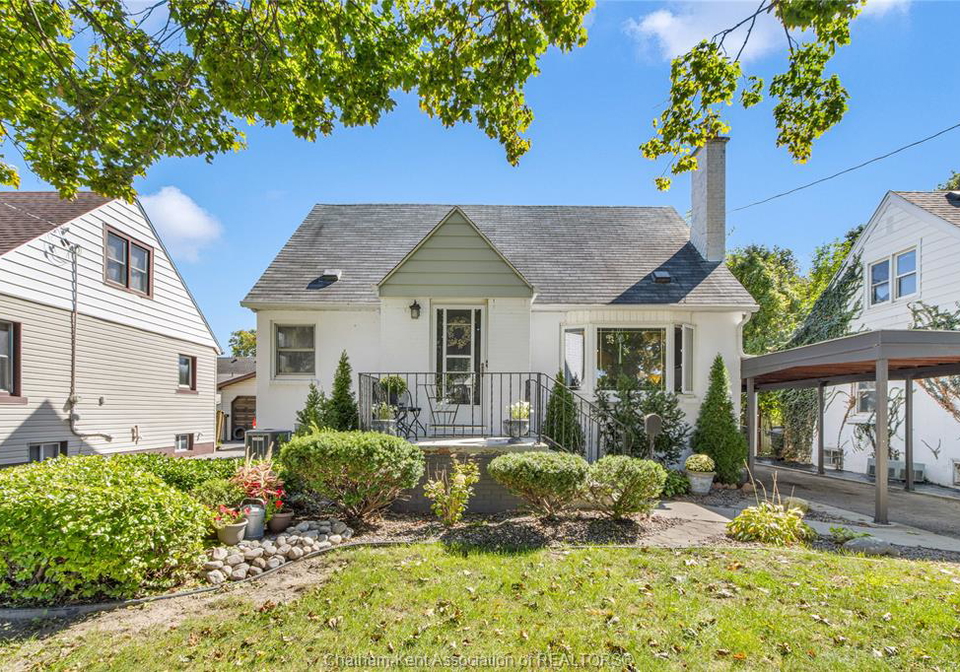 32-kerr-avenue-chatham-ontario-26023986
