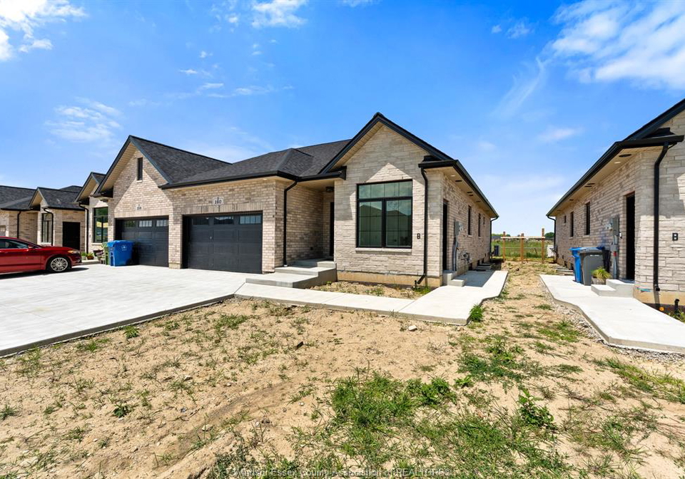156-mclellan-avenue-amherstburg-ontario-26023995