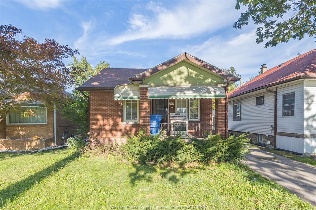 792-partington-avenue-windsor-ontario-26024013
