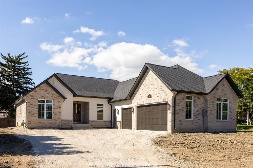 507-mctague-court-windsor-ontario-26024014