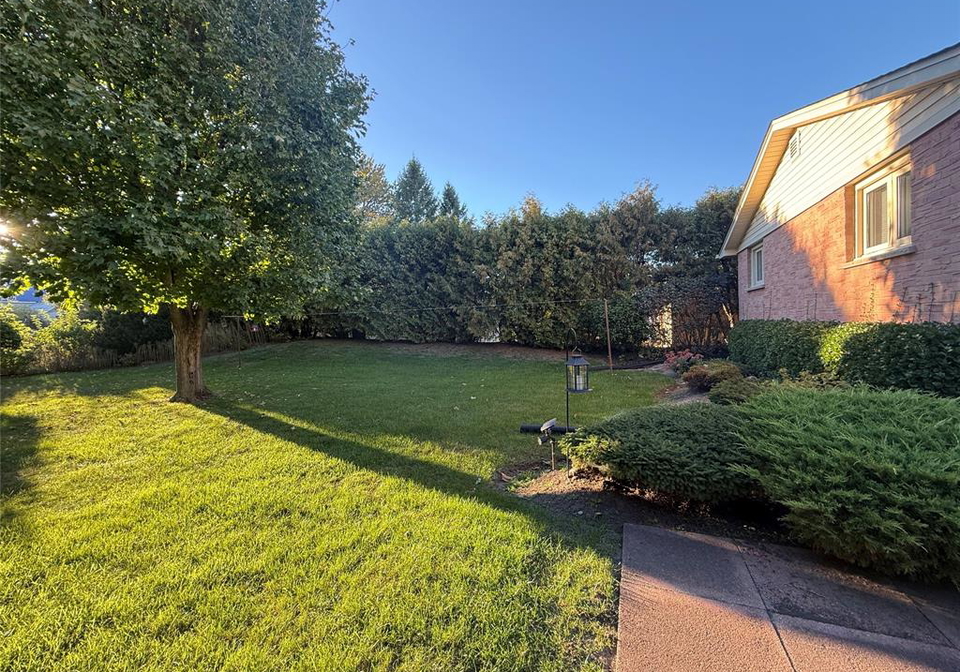 274-frances-street-strathroy-ontario-26024026