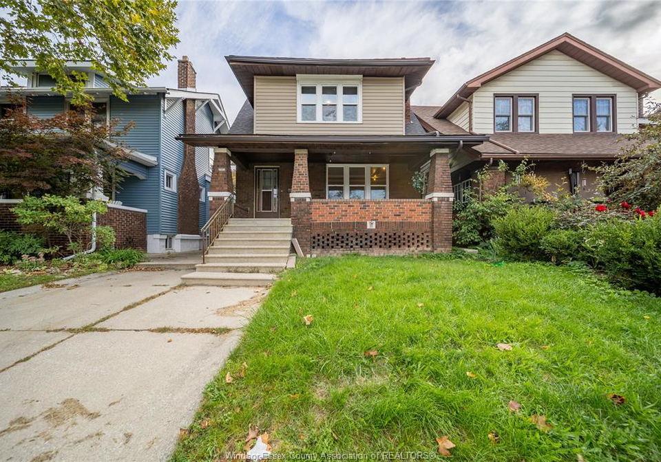 1076-dougall-avenue-windsor-ontario-26024031
