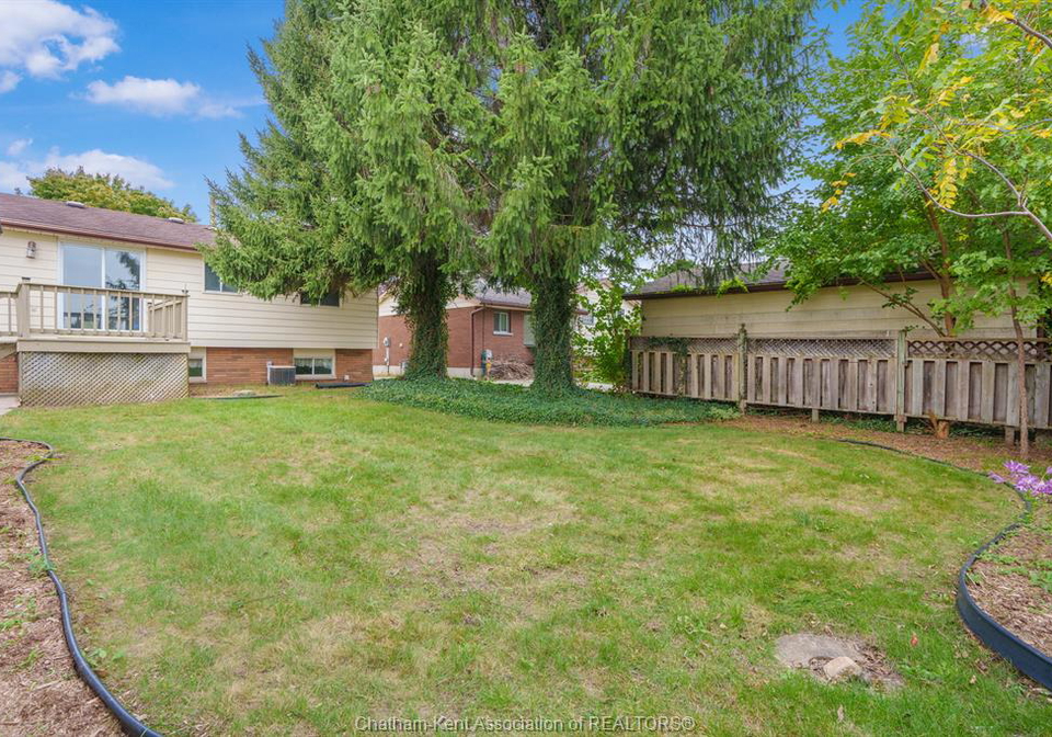 227-michener-road-chatham-ontario-26024053