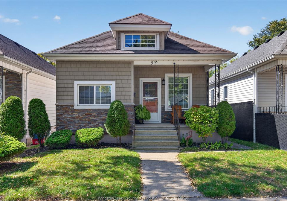 519-mckay-windsor-ontario-26024092