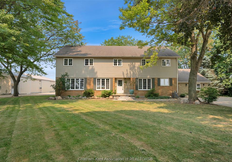 6653-st-philippes-line-grande-pointe-ontario-26024093