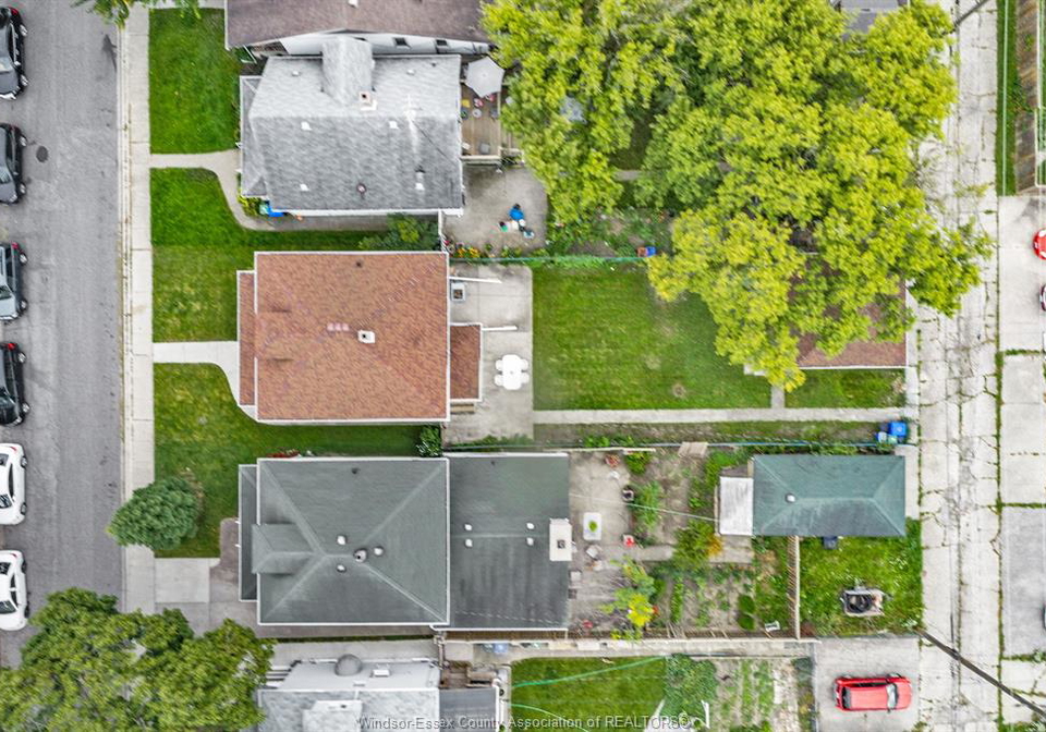877-pierre-avenue-windsor-ontario-26024117