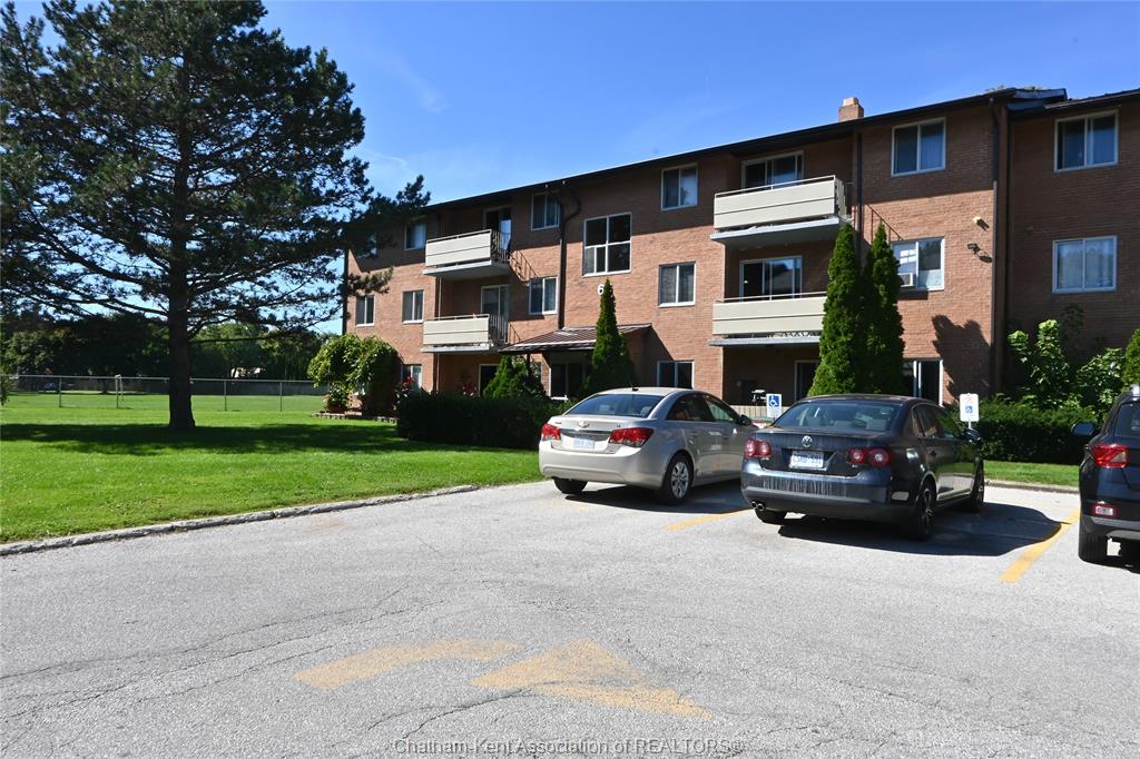 65-baldoon-road-chatham-ontario-26024135