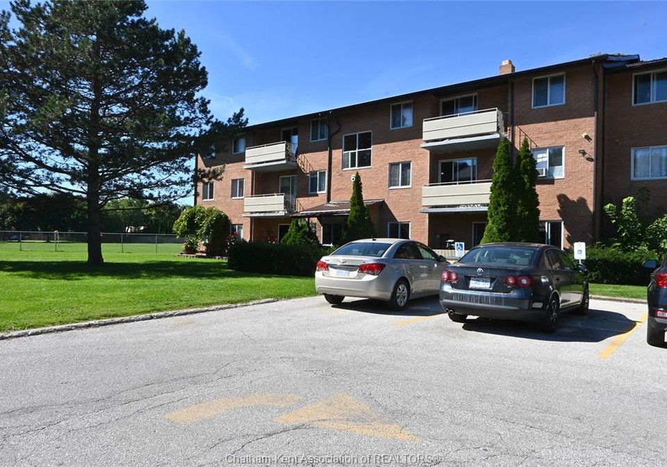65-baldoon-road-chatham-ontario-26024135