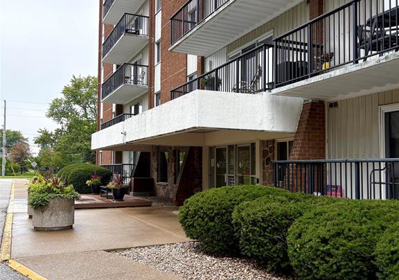 8591-riverside-drive-east-windsor-ontario-26024155