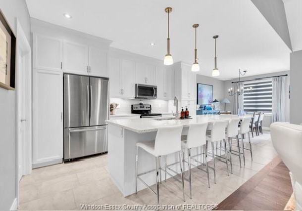 2230-maitland-windsor-ontario-26024176