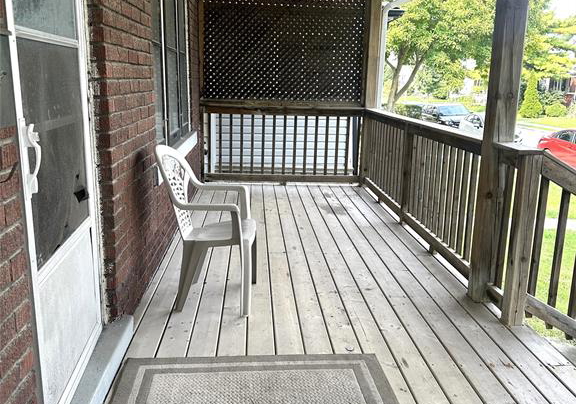 1577-moy-avenue-windsor-ontario-26024181
