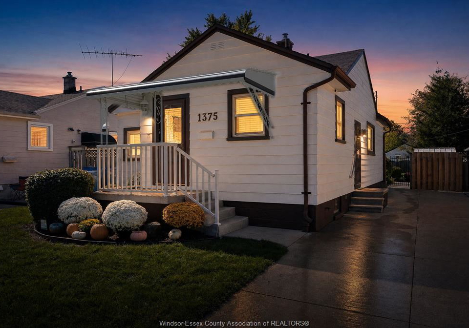 1375-bernard-road-windsor-ontario-26024186