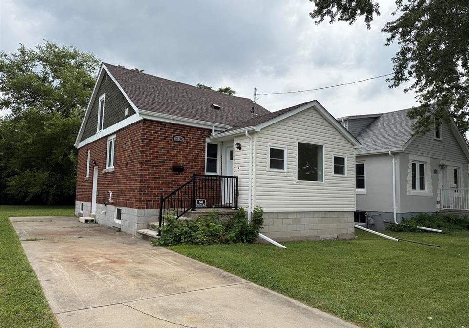 1290-laurendeau-avenue-windsor-ontario-26024195