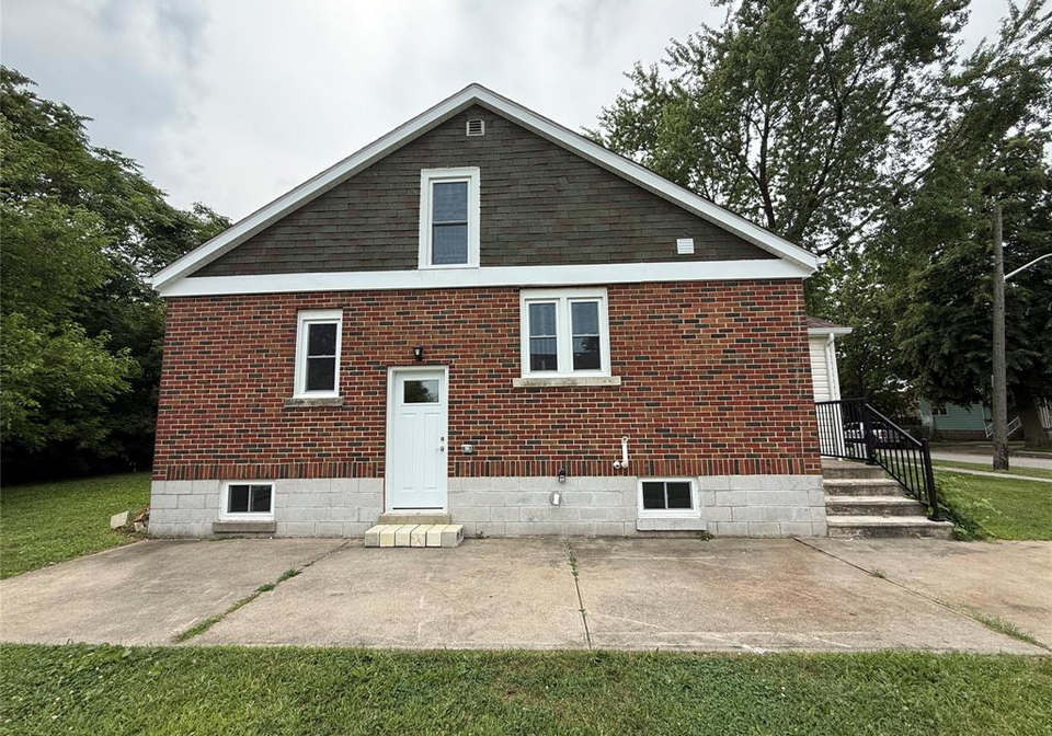 1290-laurendeau-avenue-windsor-ontario-26024195