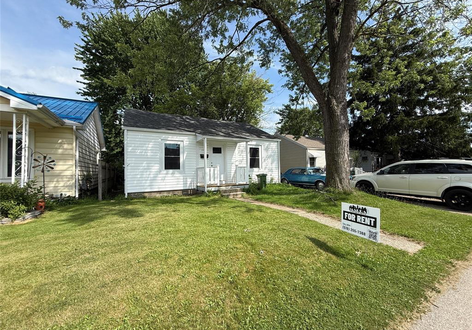 3847-matchett-road-windsor-ontario-26024197
