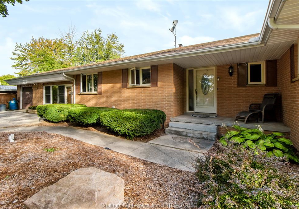150-murdoch-street-harrow-ontario-26024202