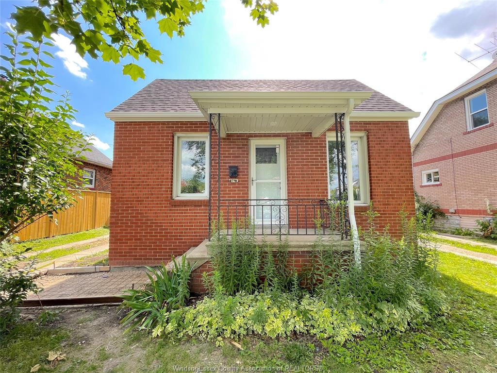 1741-hickory-road-windsor-ontario-26024204