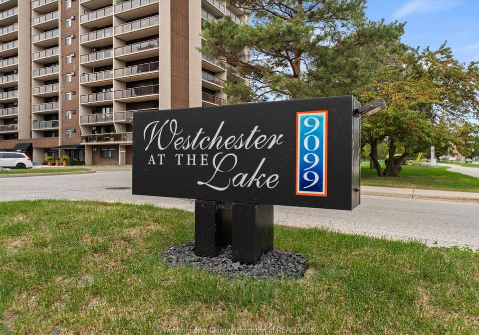 9099-riverside-drive-east-windsor-ontario-26024207