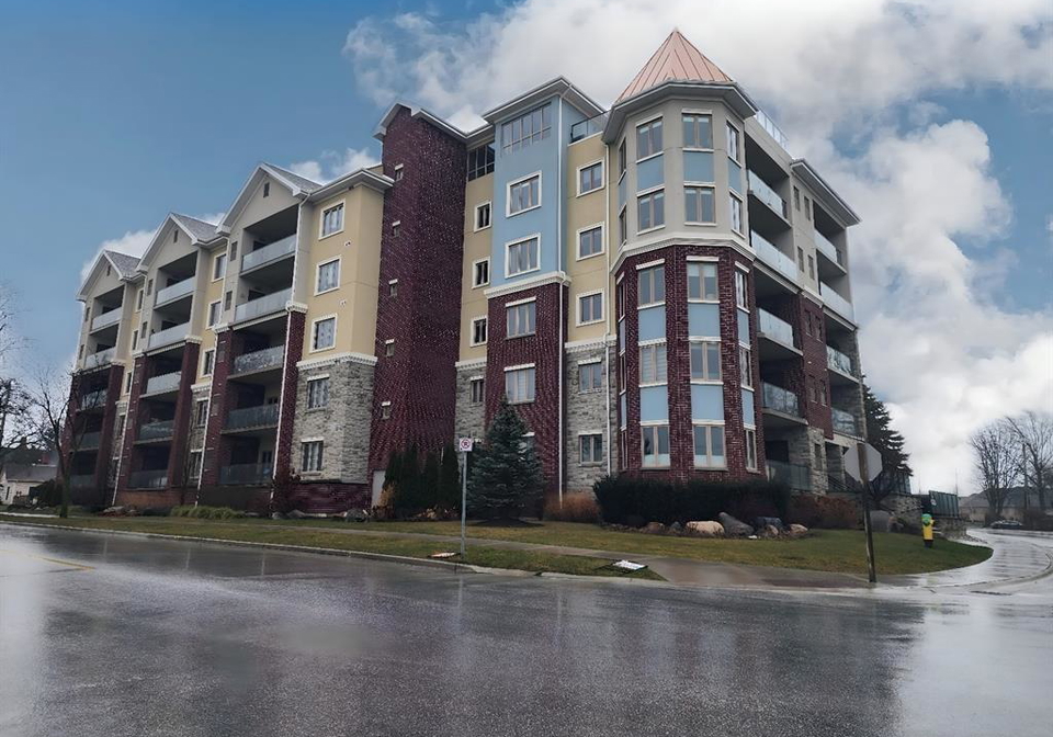 6-park-kingsville-ontario-26024236