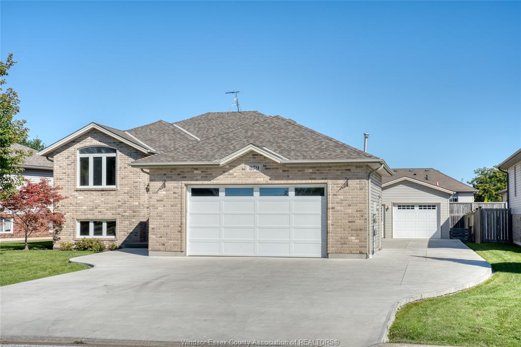 879-westwood-lakeshore-ontario-26024247