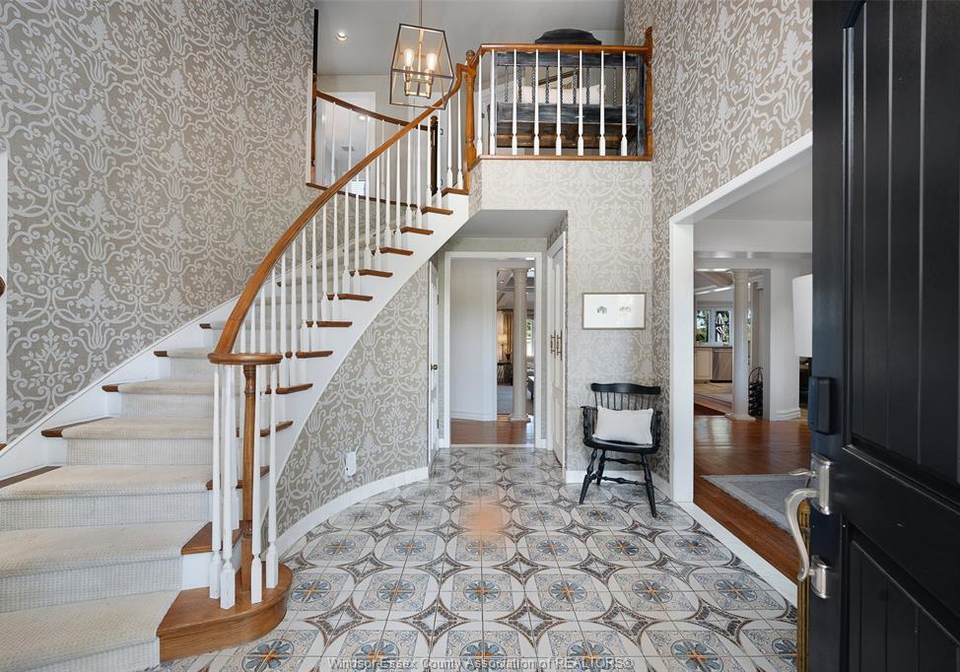 269-road-11-east-kingsville-ontario-26024249