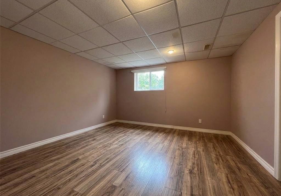 709-havens-drive-windsor-ontario-26024300