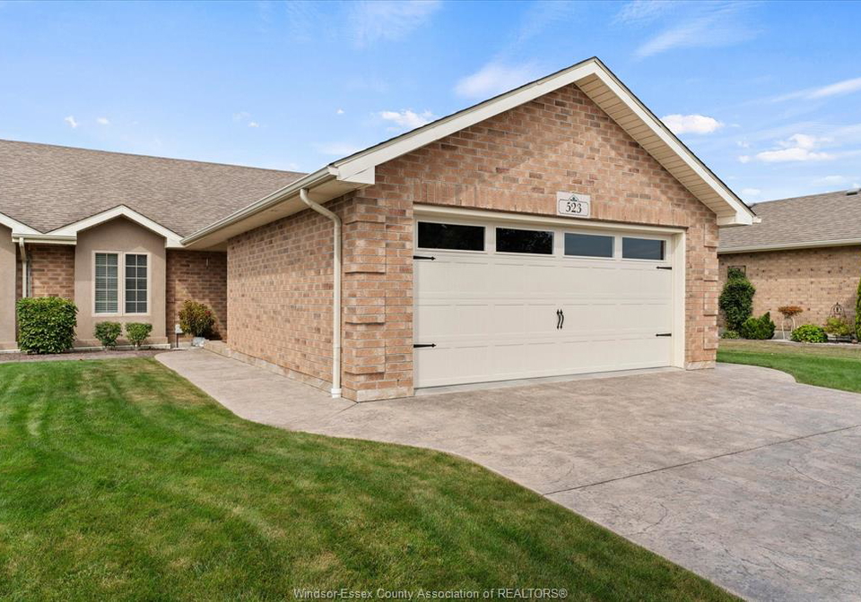 523-golfview-amherstburg-ontario-26024329