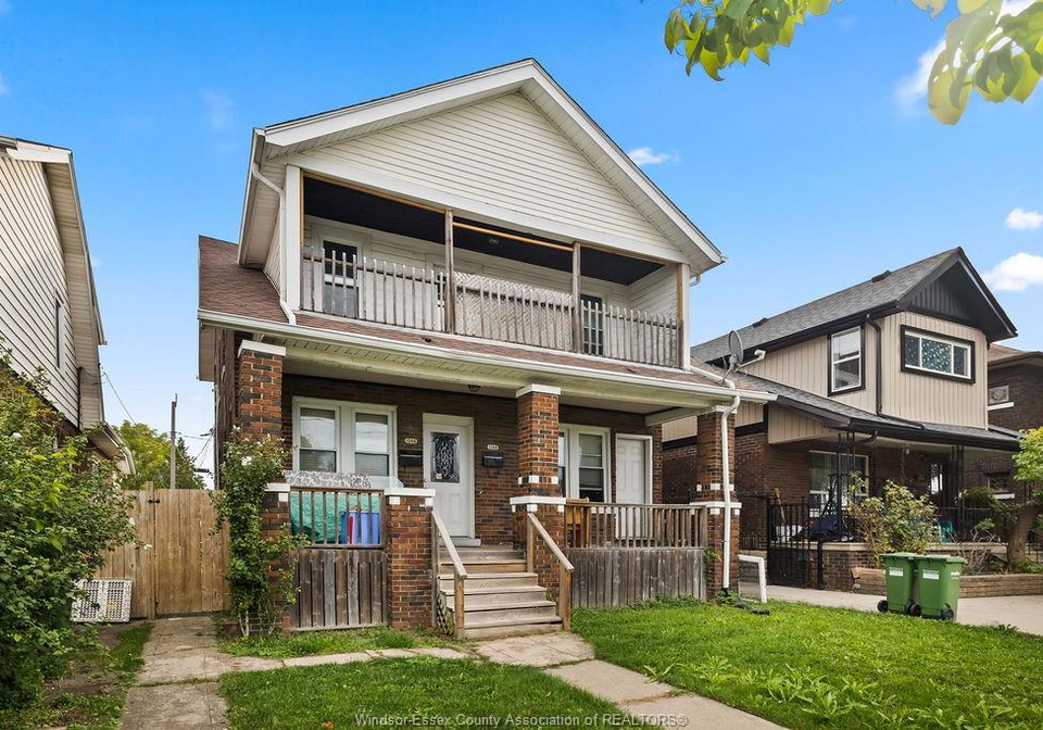 1044-parent-avenue-windsor-ontario-26024341