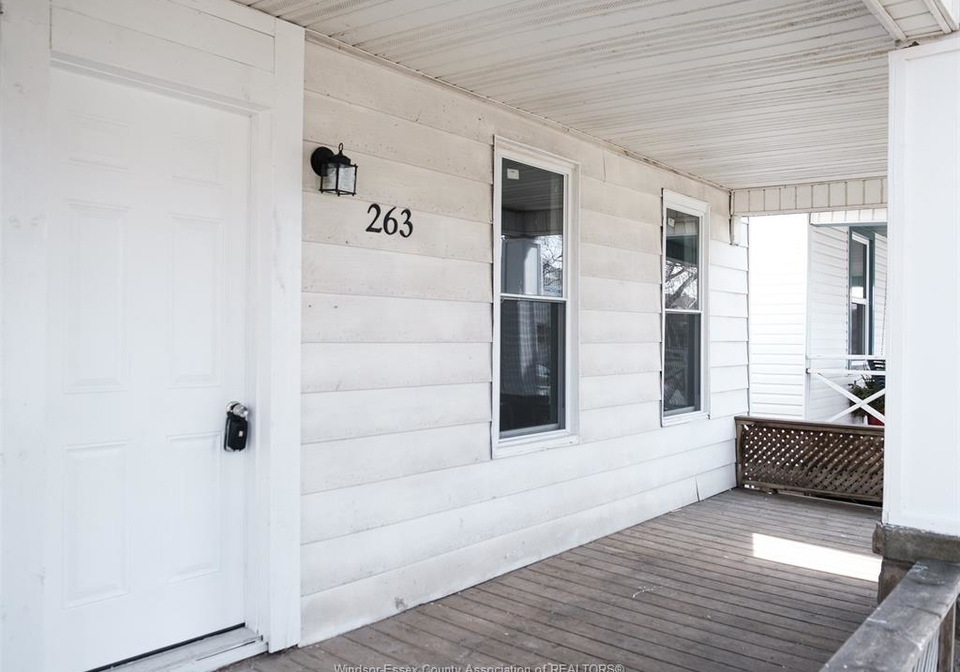 263-tuscarora-windsor-ontario-26024351