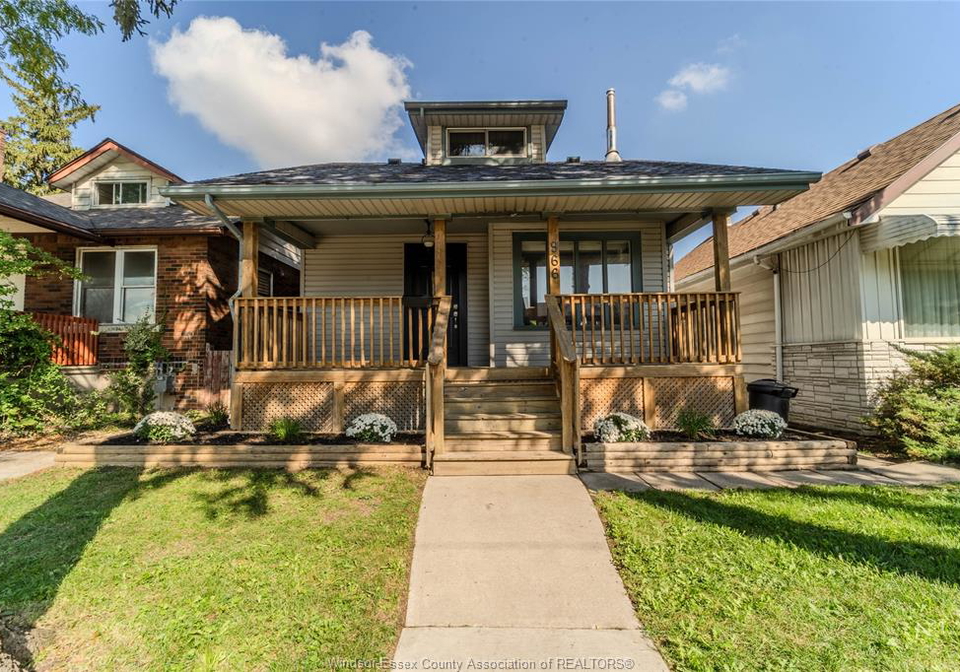 966-curry-avenue-windsor-ontario-26024355