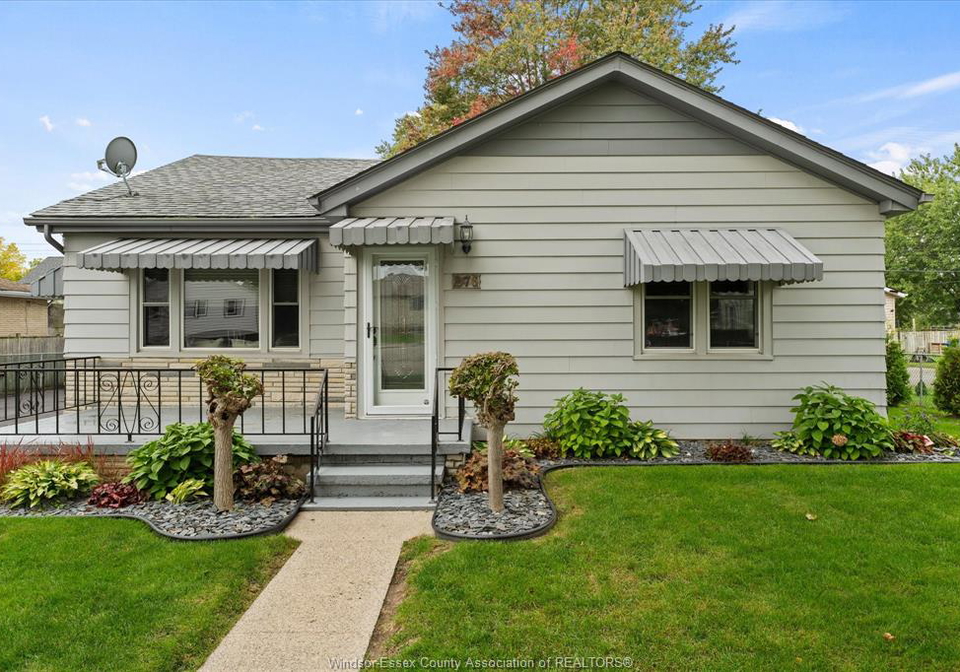276-brock-amherstburg-ontario-26024359