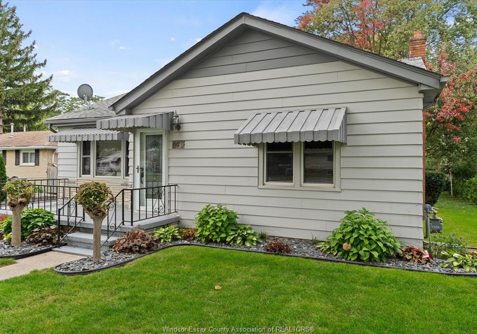 276-brock-amherstburg-ontario-26024359