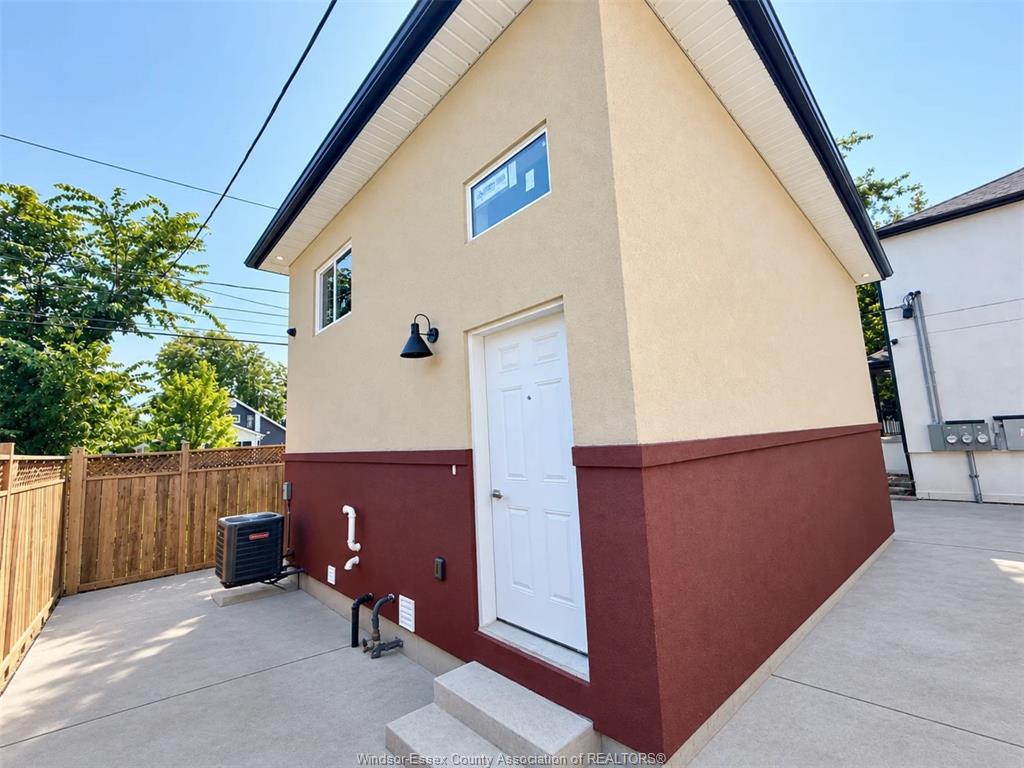 1740-buckingham-drive-windsor-ontario-26024400