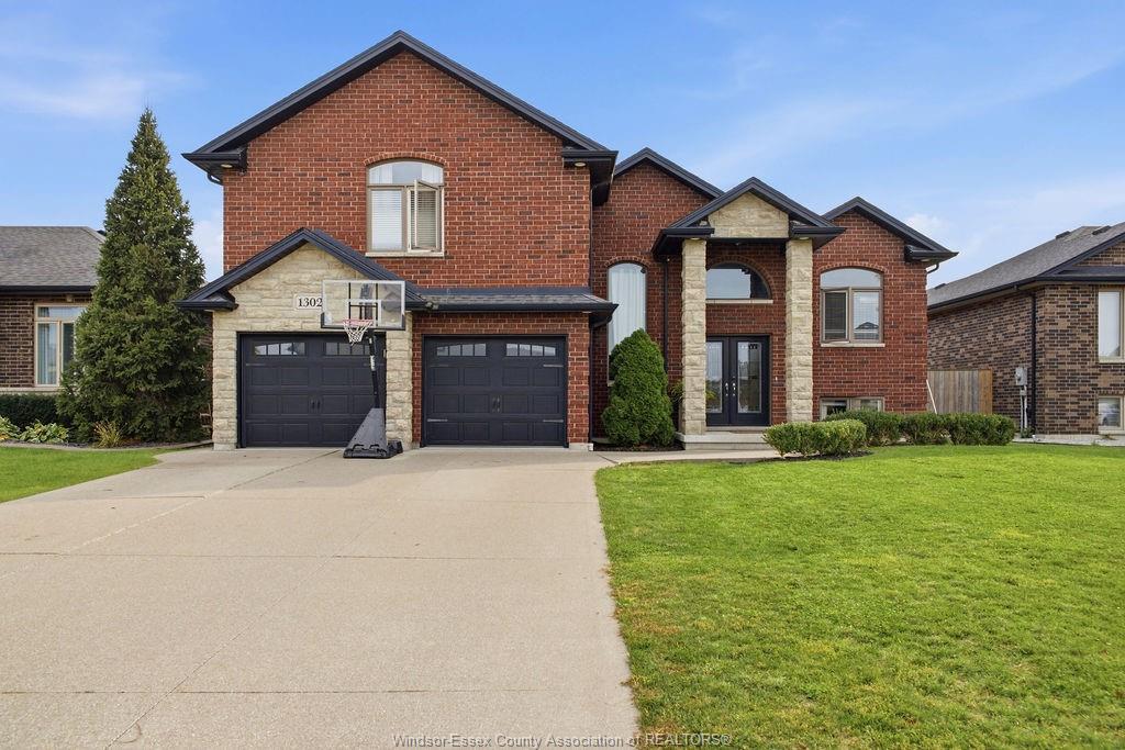 1302-deer-run-trail-lakeshore-ontario-26024411