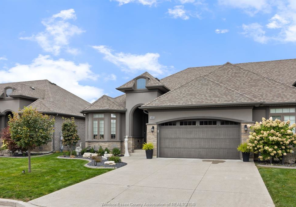 1485-cypress-avenue-windsor-ontario-26024429