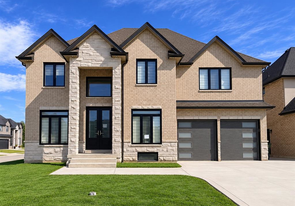 570-orchards-crescent-windsor-ontario-26024520
